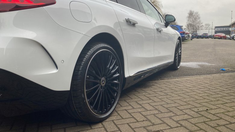 Mercedes-Benz Eqe 350 215kW AMG Line Premium Plus 89kWh 4dr Auto Electric Saloon